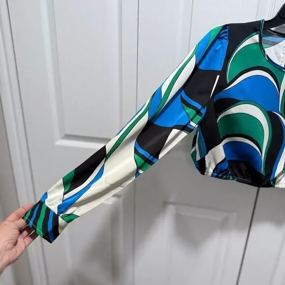 NWT House of Harlow 1960 woman's cropped long sleeve blouse blue multicolor S - Picture 3 of 12